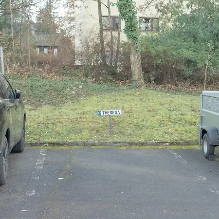 Theresa - Penthouse Terrasse Klima Parkplatz *