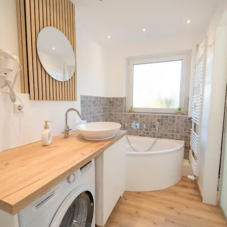 Theresa - Penthouse Terrasse Netflix Parkplatz Apartament *