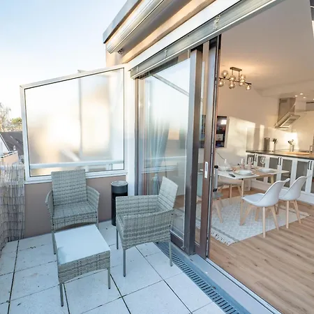 Theresa - Penthouse Terrasse Klima Parkplatz Apartment